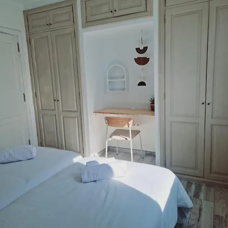Mirakai فيلة بلايا هوندا